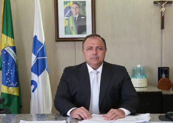 Eduardo Pazuello é oficializado como novo ministro da Saúde