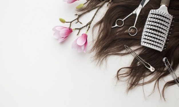 Outubro Rosa: LEDterapia auxilia na recuperação capilar pós-quimioterapia