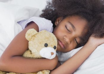 Apneia Obstrutiva do Sono em crianças requer atenção dos pais