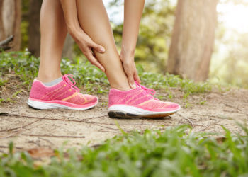 Especialista em medicina esportiva alerta para os riscos da lesão por stress