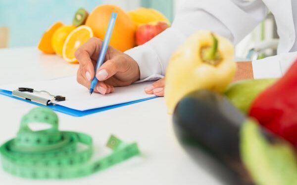 Centro universitário oferece atendimento nutricional gratuito em MG