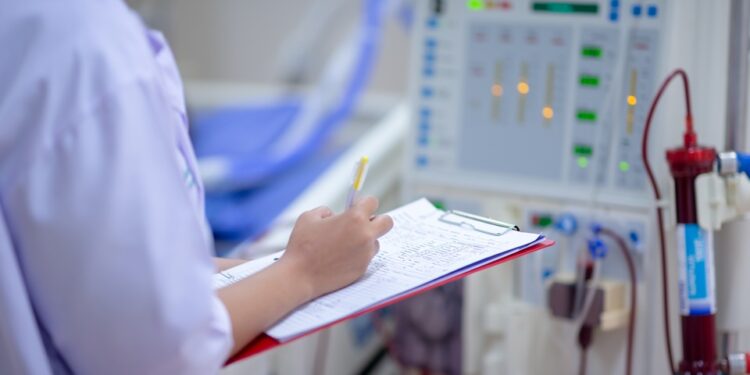 30 mil pacientes renais correm o risco de ficar sem tratamento em São Paulo