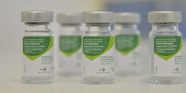 Vacinação contra Influenza para pacientes reumáticos