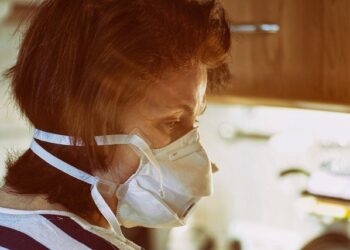 Covid-19: Pacientes podem apresentar sequelas um ano após alta hospitalar