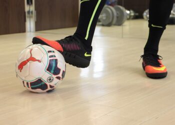 Universidade investe na profissionalização do Futsal no Brasil