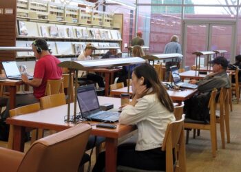 MG: Universidades federais pesquisam ‘ansiedade e depressão’ em seus estudantes