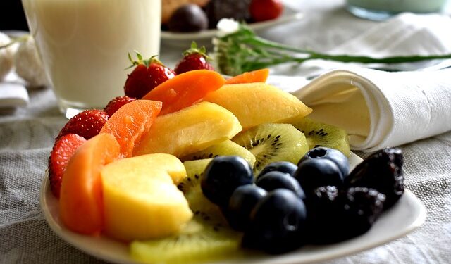 Consumo de frutas ajuda a hidratar o corpo