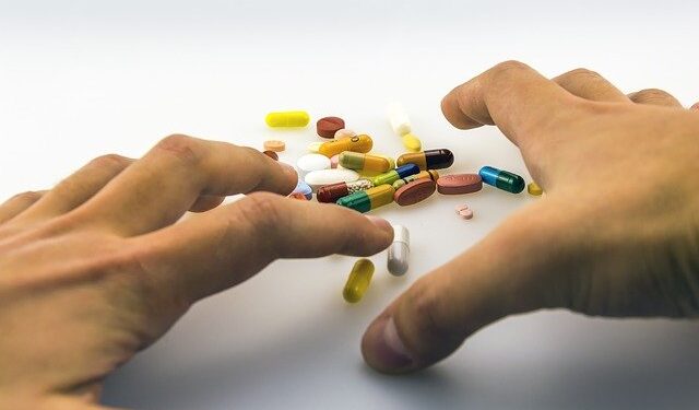 A automedicação e os riscos à saúde