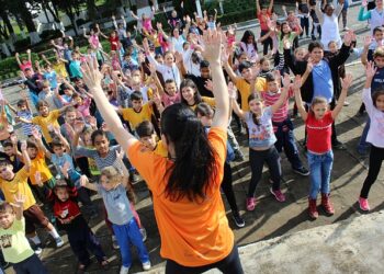 Dia da Atividade Física com caminhada e fitness day