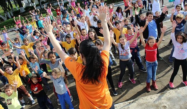 Dia da Atividade Física com caminhada e fitness day