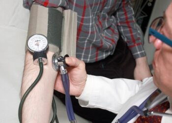 A importância de ir ao cardiologista regularmente