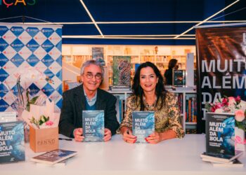 Livro reúne personalidades do futebol