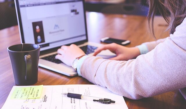 Plataformas de aprendizagem gratuita em saúde