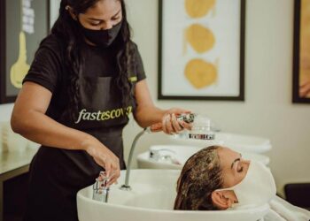 Fast Escova abre vagas de trabalho em todo país