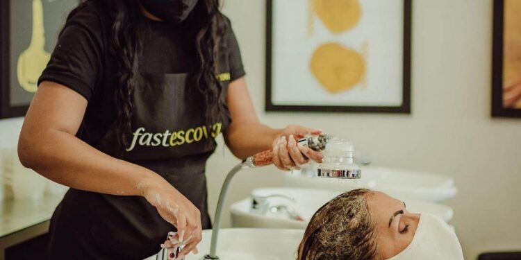 Fast Escova abre vagas de trabalho em todo país