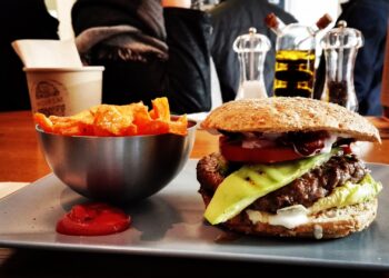 Veganismo junk food pode comprometer à saúde