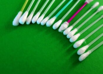 Desafio do cotonete é brincadeira perigosa