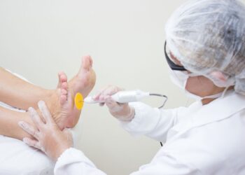 Saúde dos pés: por que ir ao podologista?