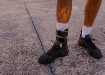 Como tratar uma entorse no tornozelo?