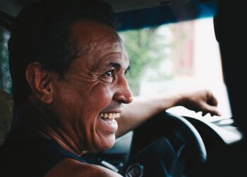 Sorrisos naturais são exigências em 2023