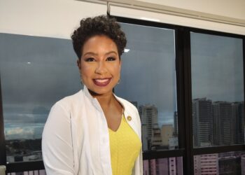 Fios e raiz do cabelo sofrem com aumento da radiação