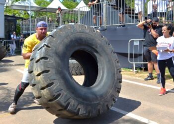Flávio Nunes em busca do título Força Bruta