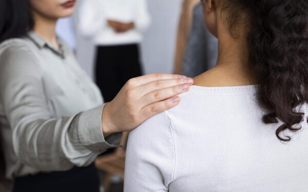 Grupo ajuda mulheres com burnout