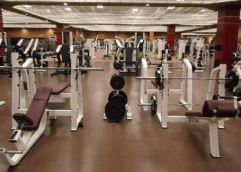 Prós e contras da musculação na adolescência