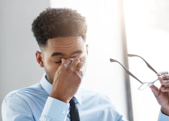 Estresse pode causar descolamento de retina