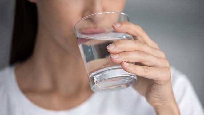 Beber água diminui o risco de cárie?