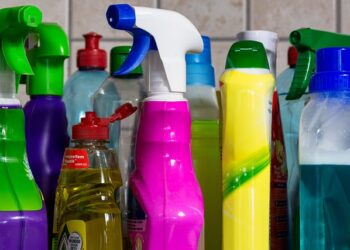 Intoxicação com produtos de limpeza