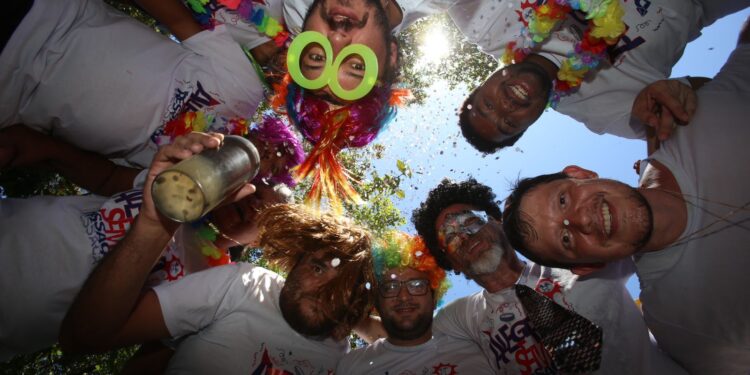 Bloco Alegria Sem Ressaca celebra seu 23º Carnaval com diversão sem álcool no Rio de Janeiro
