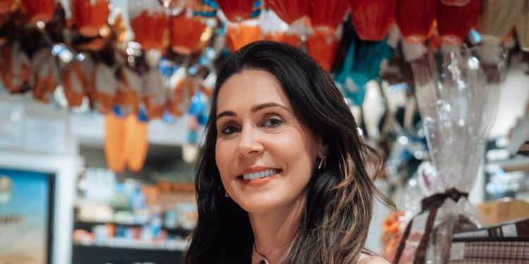 Páscoa com sabor de Brasil: empresária leva tradição e nostalgia aos EUA através de mercado de produtos brasileiros