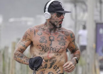 Tico Santa Cruz revela transformação física aos 47 anos e detalha nova rotina saudável