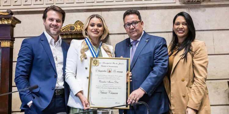 Mães atípicas recebem homenagem na Câmara do Rio