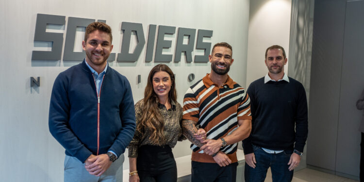 Grupo Soldiers recebe diretor da Anvisa em visita técnica à nova fábrica em Cajamar