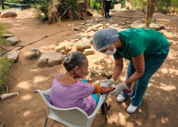 Prefeitura de Itaguaí leva atendimento de saúde a áreas de difícil acesso em Mazomba